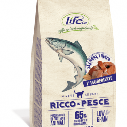 Lifecat (Лайфкет) Adult Rich in salmon low grain корм с высоким содержанием свежего лосося низкозерновой  для кошек