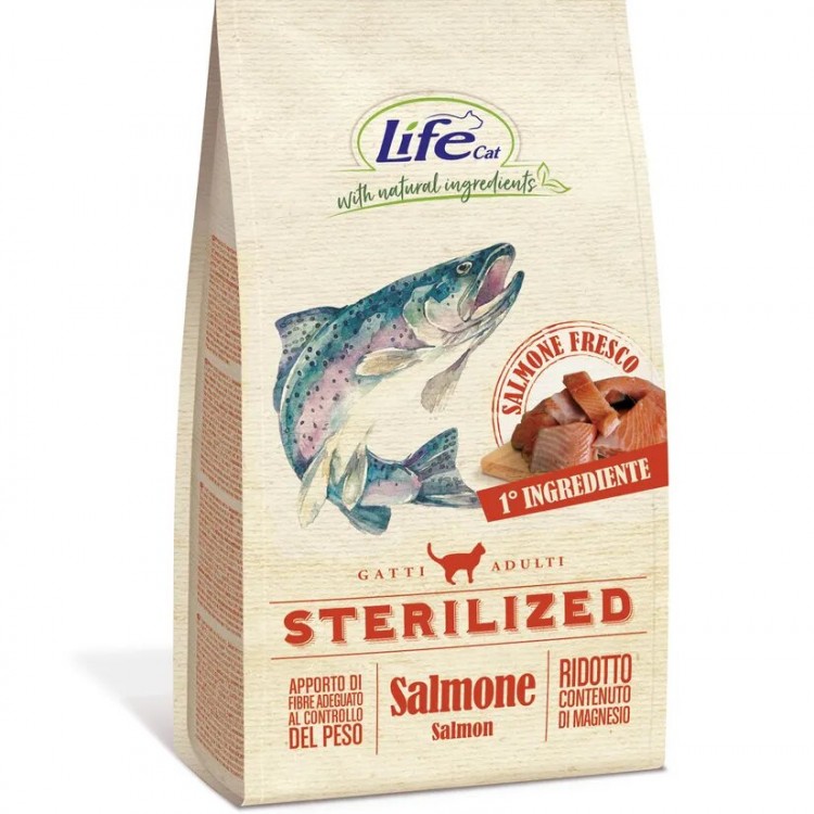 Lifecat (Лайфкет) Adult Sterilized Salmon корм для стерилизованных кошек со свежим лососем